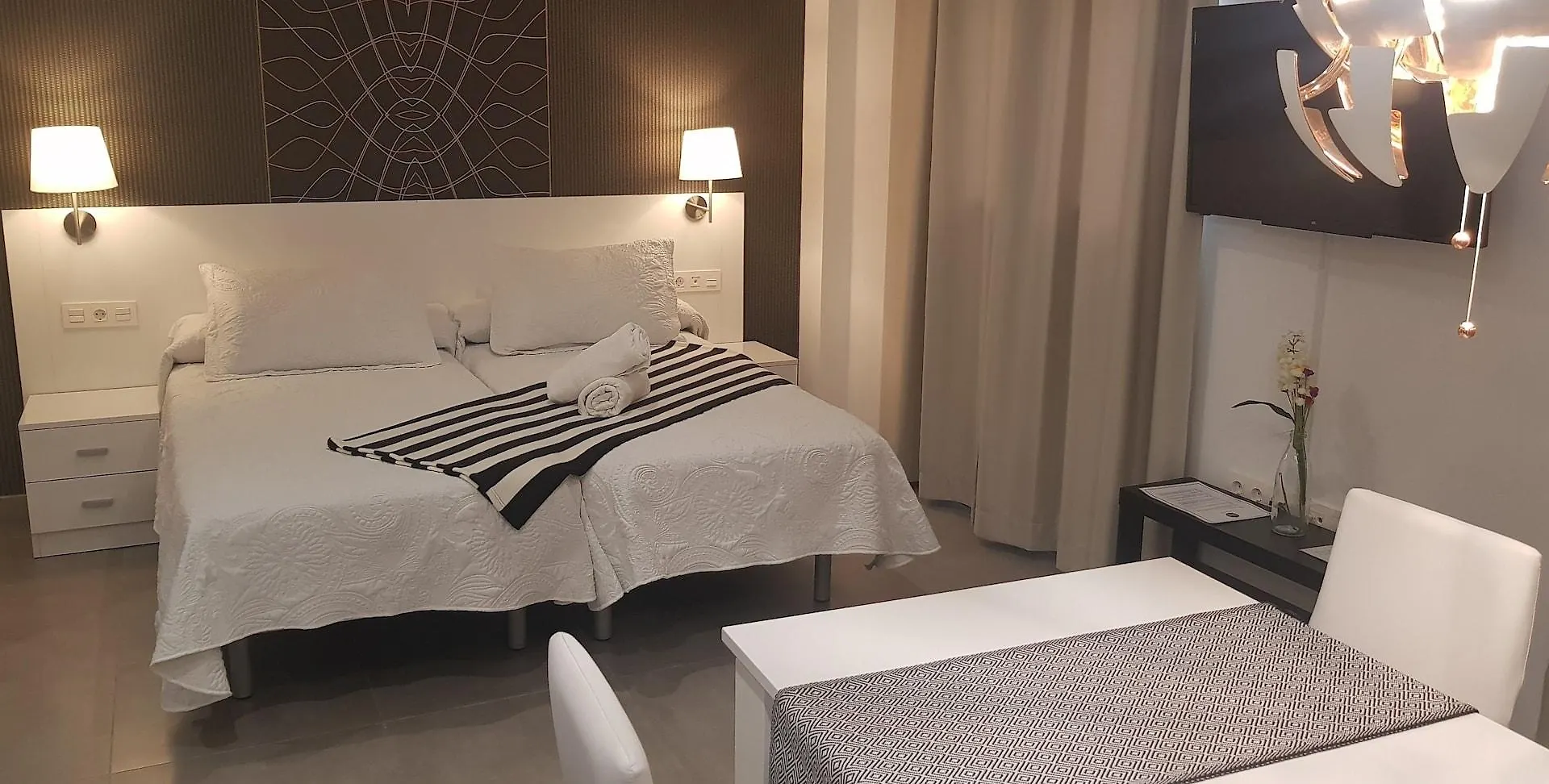 Nest Flats Granada Apartment 0*,  Spain
