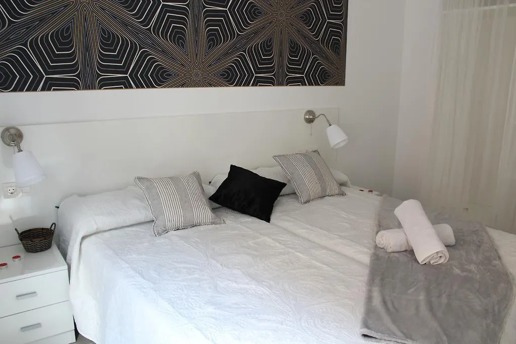Nest Flats Granada Apartment