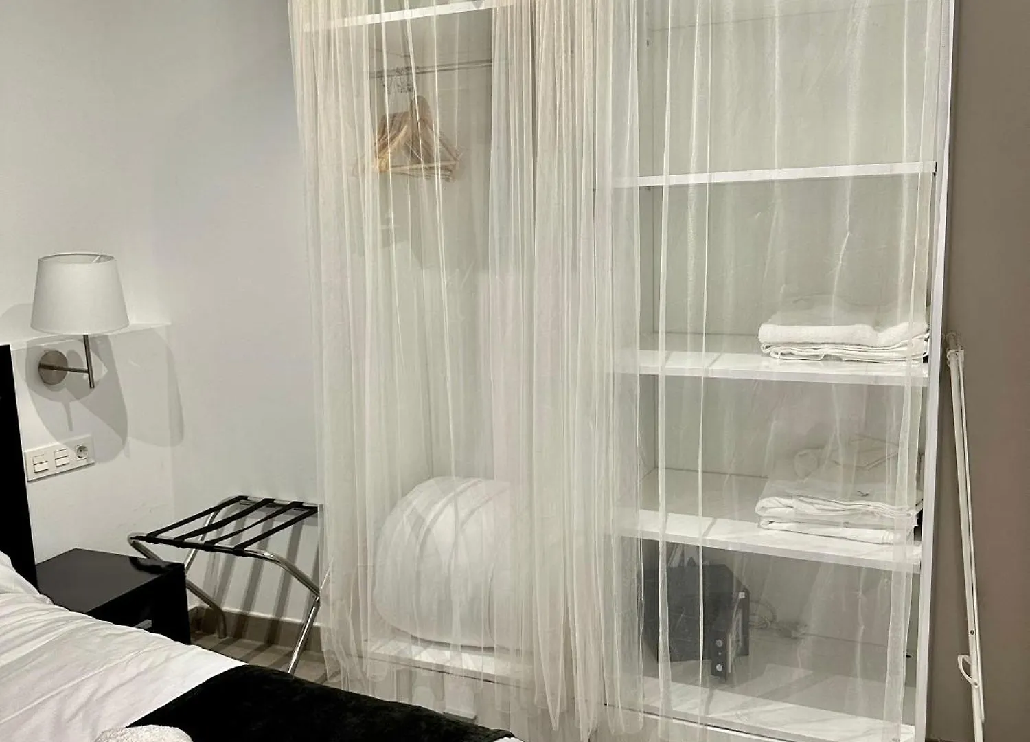 Nest Flats Granada Apartment 0*,