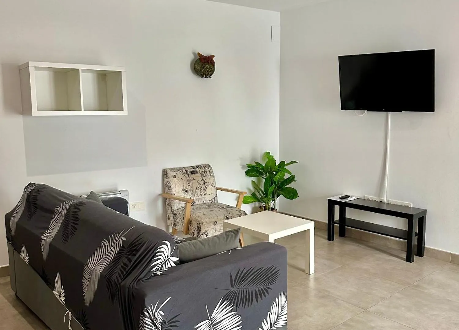 Nest Flats Granada contacts